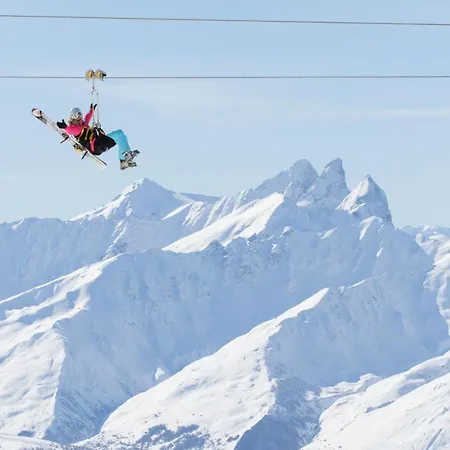 Roche Blanche - Location: Beau Renove Mae-9086